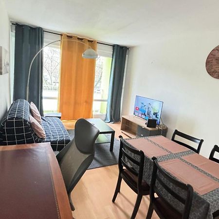 Appartement Deux Pieces Ris Orangis à Ris-Orangis Extérieur photo